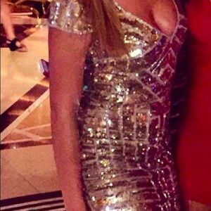 Perfect BeBe Gold holiday dress!